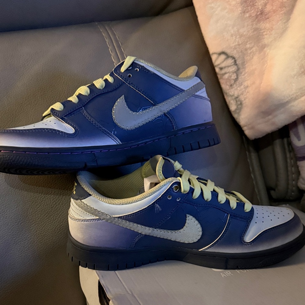 Nike Kids Blue and White Sneakers